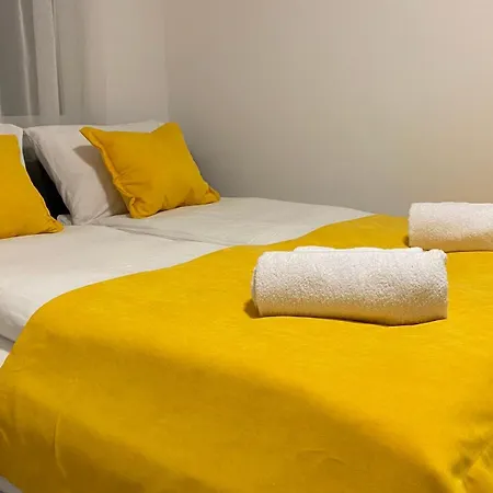 Aavenue Apartment *